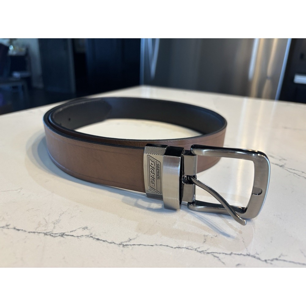 Men's Size 32 Genuine Dickies Reversable‎ Black Brown Leather Belt Nickel Buckle